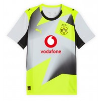 Maglie da calcio Borussia Dortmund Maximilian Beier #14 Seconda Maglia 2025-26 Manica Corta